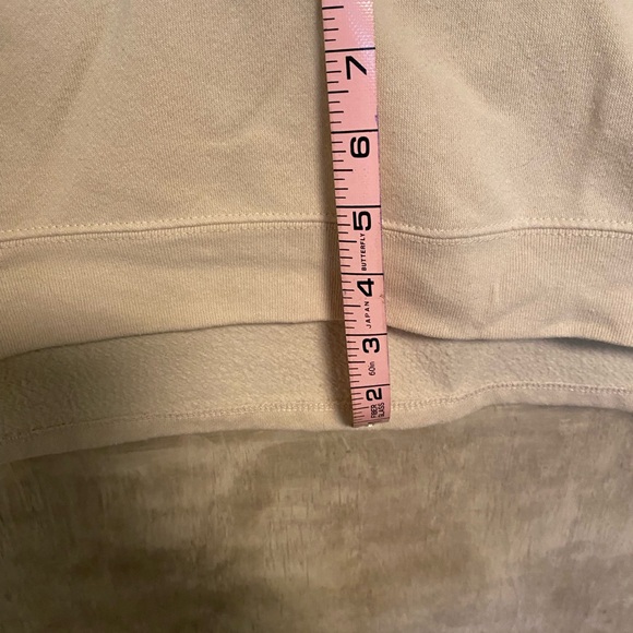 Disney Winnie the Pooh EUC Sweatshirt. ‘3-D’ effect with soft Pooh! Adult Medium - Picture 6 of 6